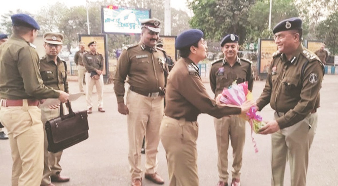 आरपीएफ दिल्ली की महानिदेशक ने किया स्टेशन का दौरा