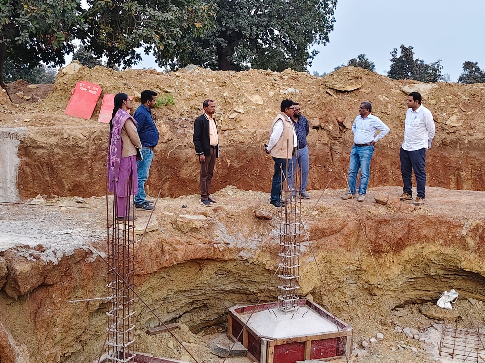 जल जीवन मिशन के कार्यों का निरीक्षण, काम में तेजी लाने के निर्देश