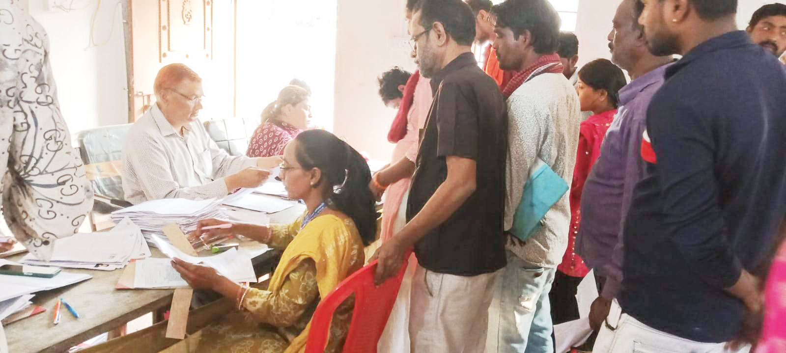 1500 से अधिक मतदाताओं को मिला नोटिस