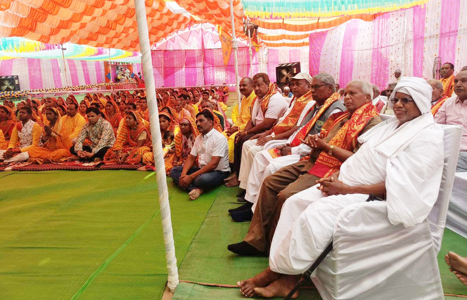 धौराभाठा में श्री शिव महापुराण कथा शुरू