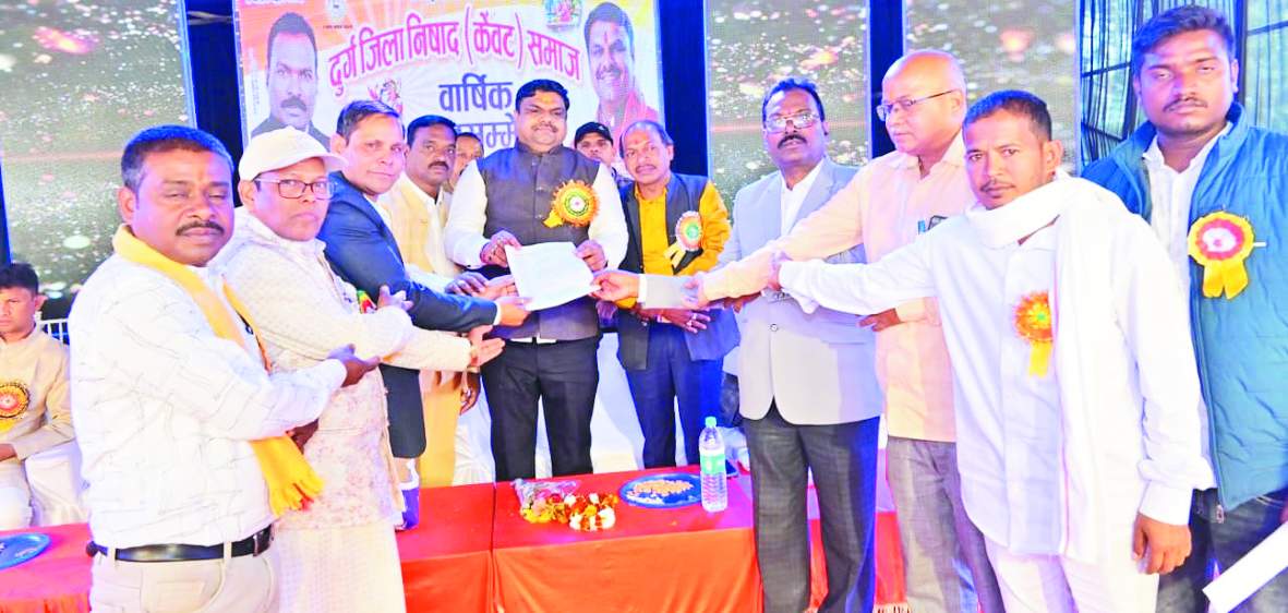 मंत्री ने की कई महत्वपूर्ण घोषणाएं