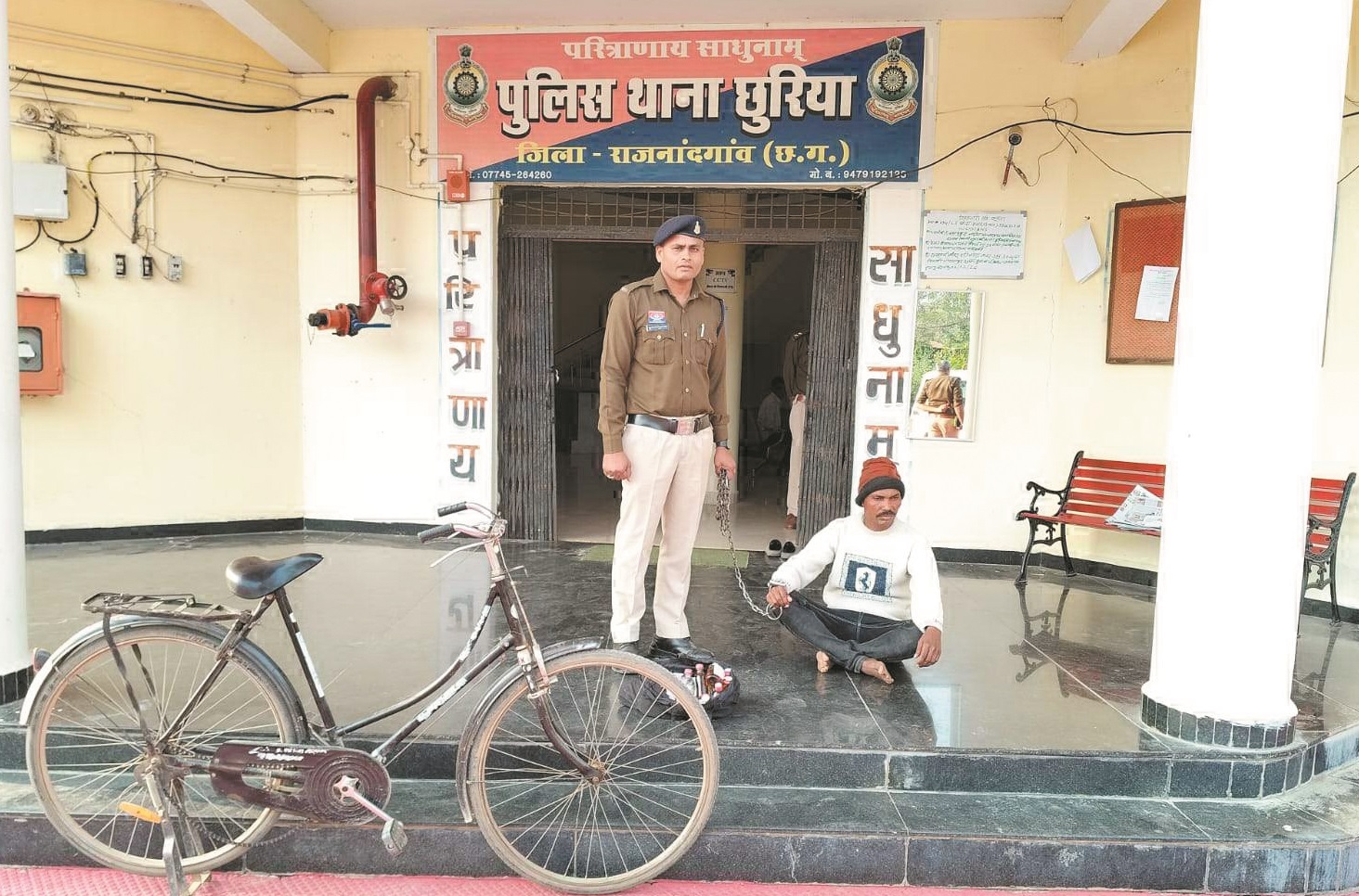 साइकिल से शराब परिवहन, पकड़ाया