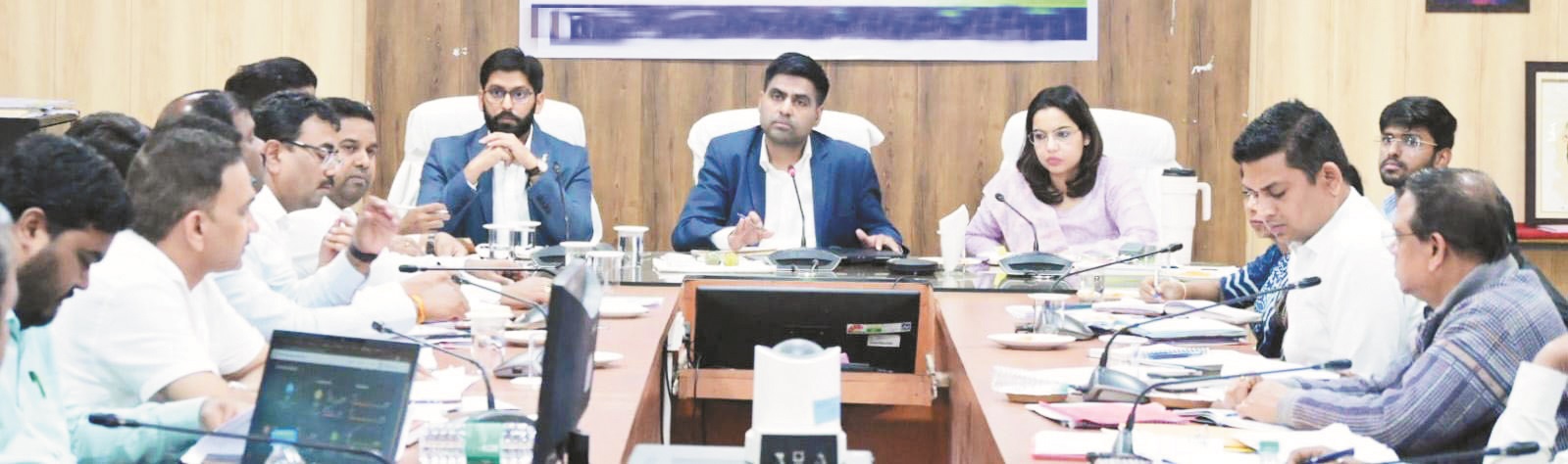 उद्योगों की समस्याओं का करें त्वरित निराकरण