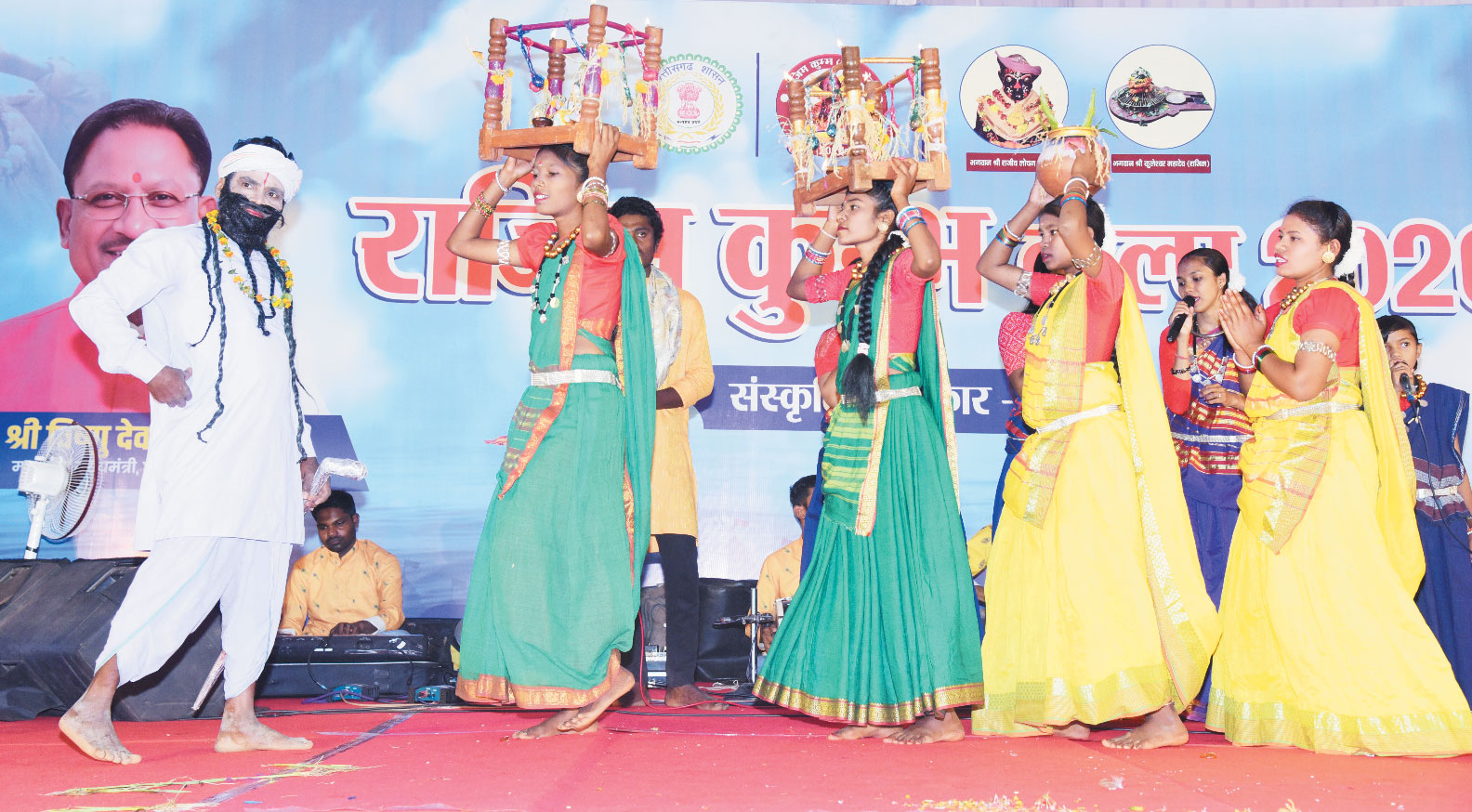 भानसिंह ने बारहमासी गीत से संजोई छत्तीसगढ़ की लोक संस्कृति