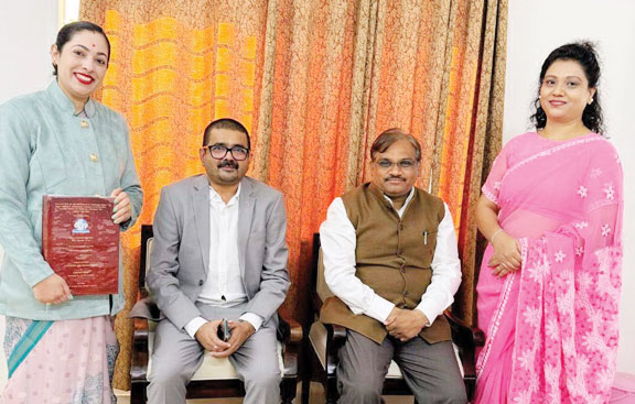 राजीव गांधी पीजी कॉलेज की प्राध्यापिका रश्मित कौर को पीएचडी की उपाधि