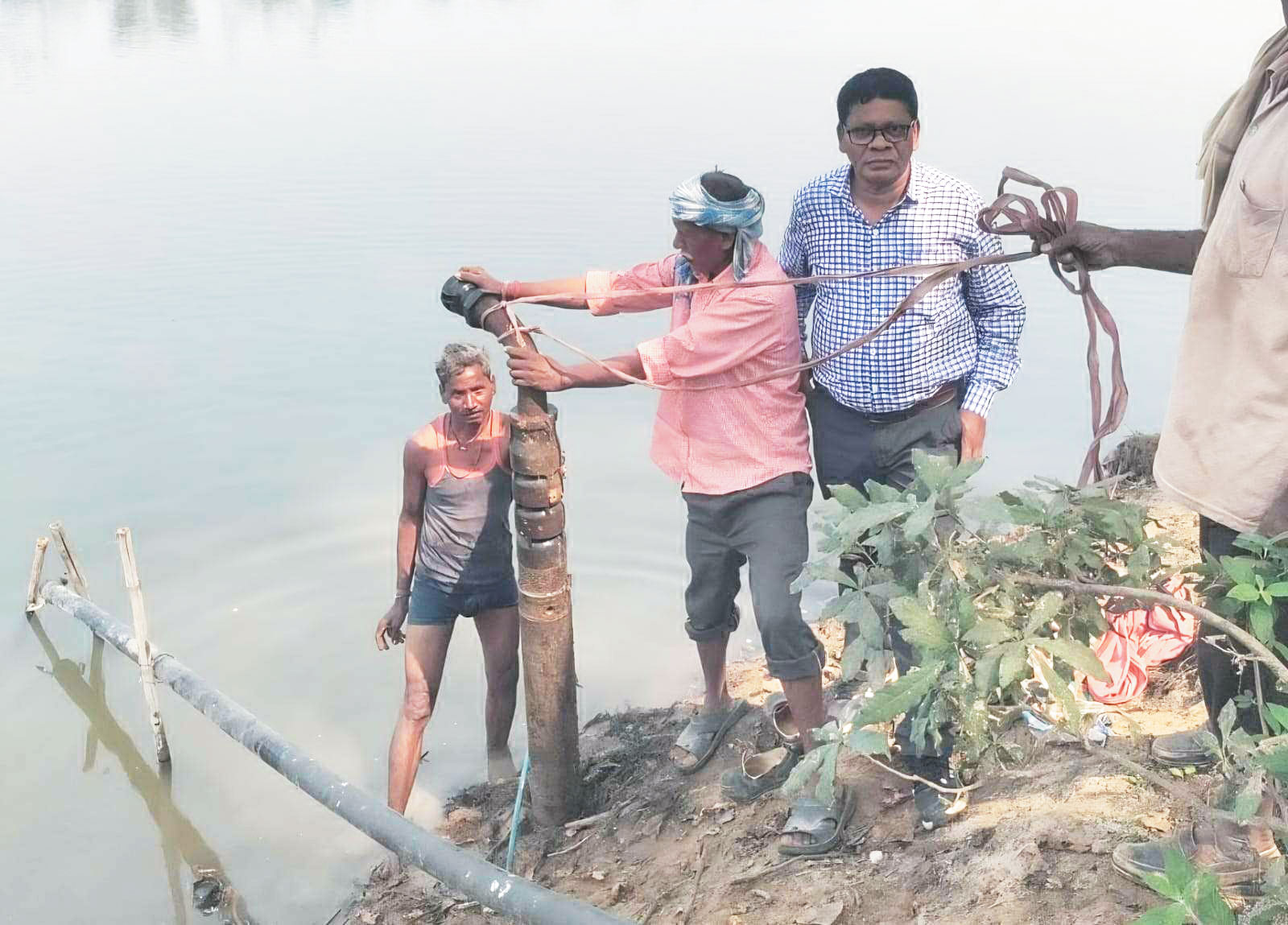  उडऩदस्ता टीम की कार्रवाई, 13 नग मोटर पंप जब्त