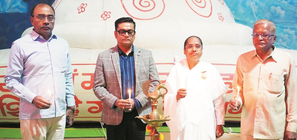 ब्रह्माकुमारीज आनंद सरोवर बघेरा में द्वादश ज्योतिर्लिंग व चैतन्य झाँकी का शुभारंभ