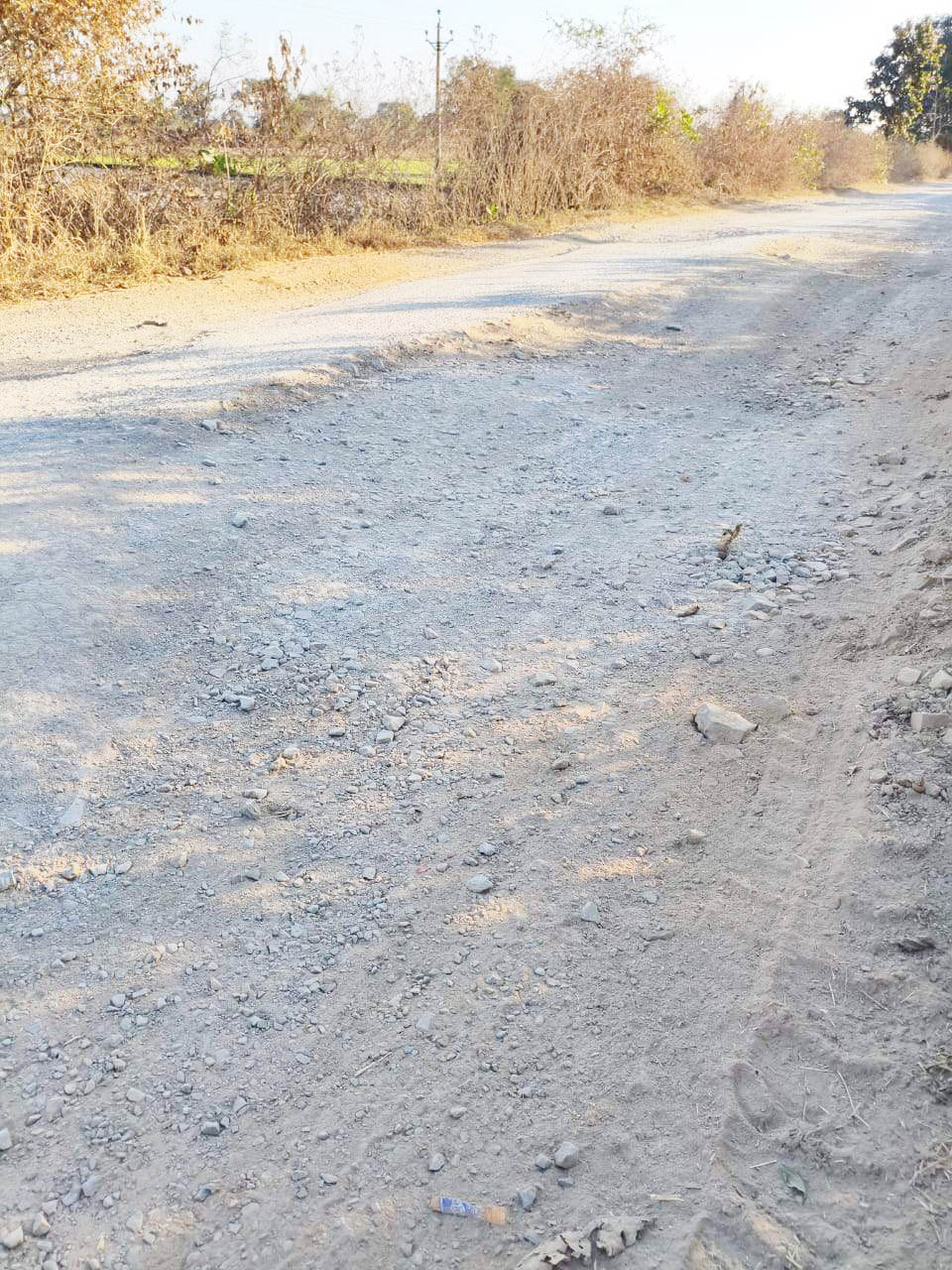  पिथौरा-कसडोल-गिधौरी मार्ग बदहाल,  ग्रामीण परेशान