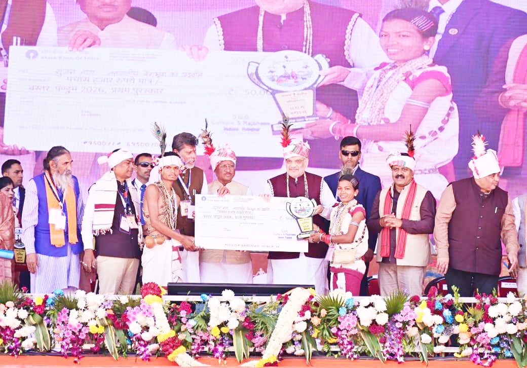 बस्तर पंडुम:  दंतेवाड़ा का तीन विधाओं में  परचम