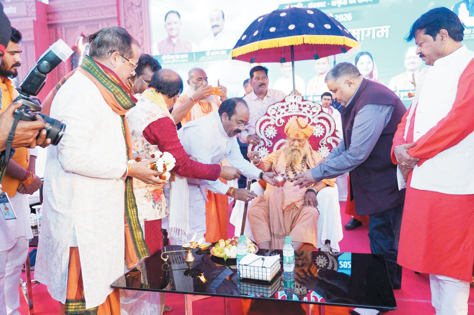 राजिम कुंभ कल्प में विराट संत समागम का शुभारंभ