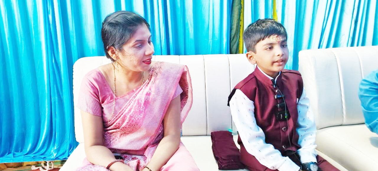 राजिम कुंभ में नन्हे रुद्र की याददाश्त ने किया हैरान, एक बार में कंठस्थ करता है सब कुछ