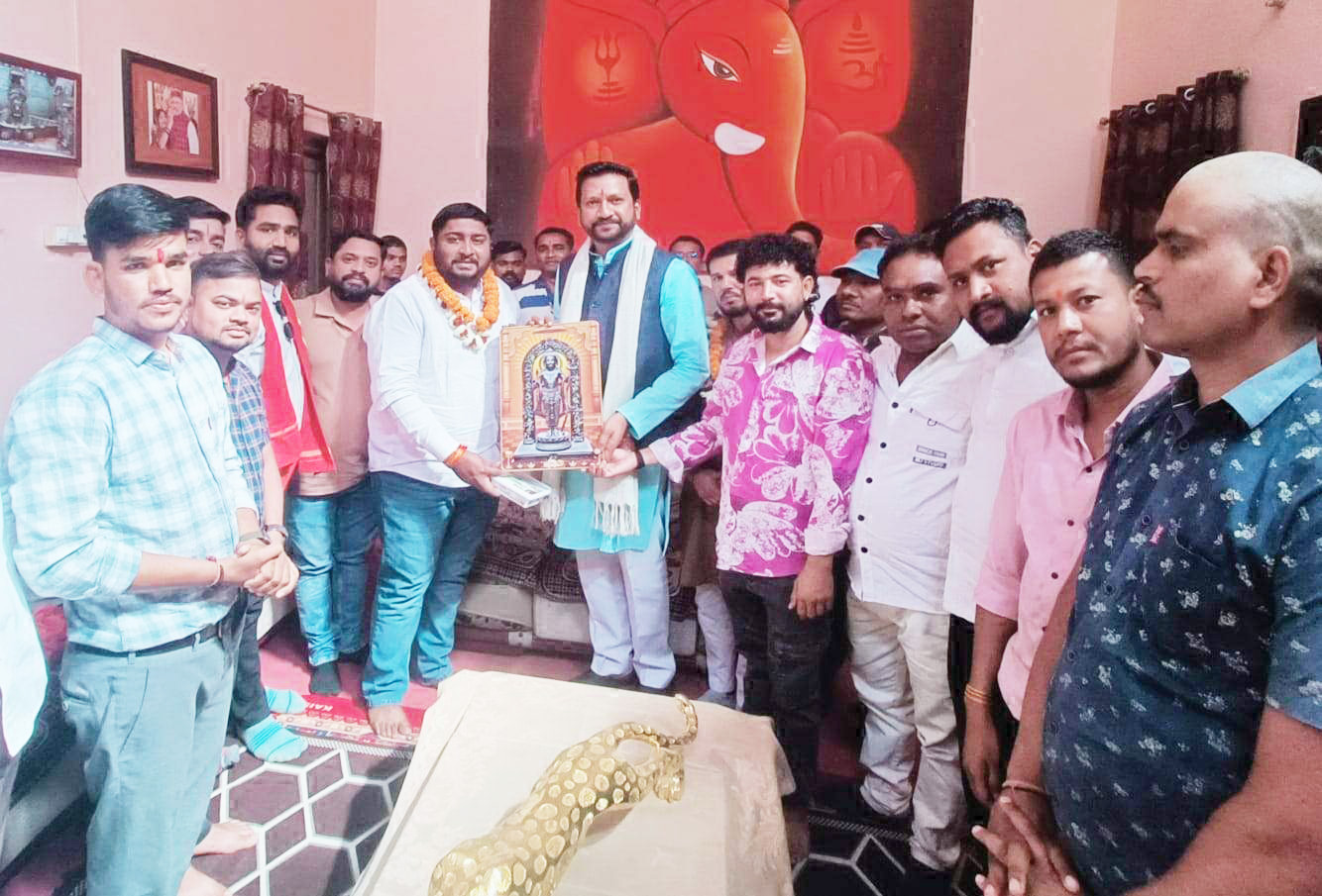 राष्ट्रीय संत असंग देव के सुखद सत्संग में शामिल हुए विक्रांत