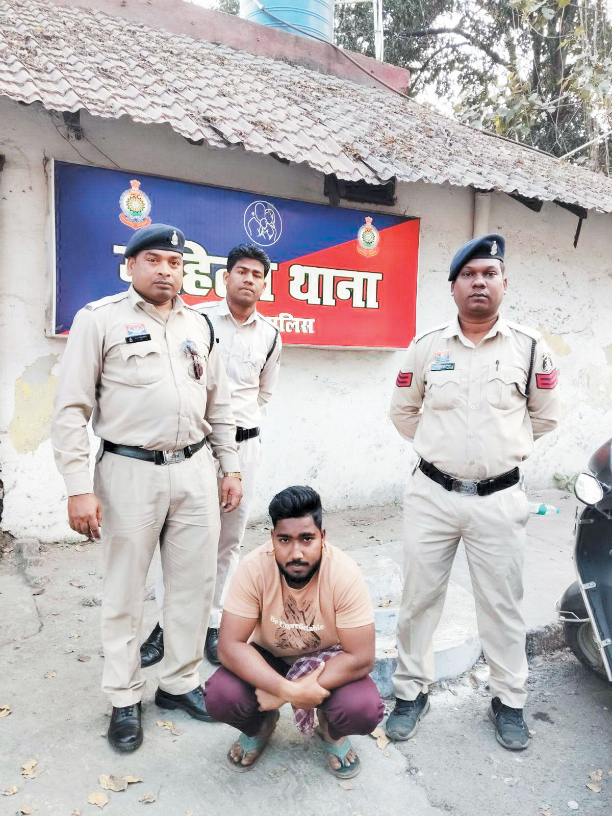  एयर गन के साथ वीडियो पोस्ट, युवक पर कार्रवाई