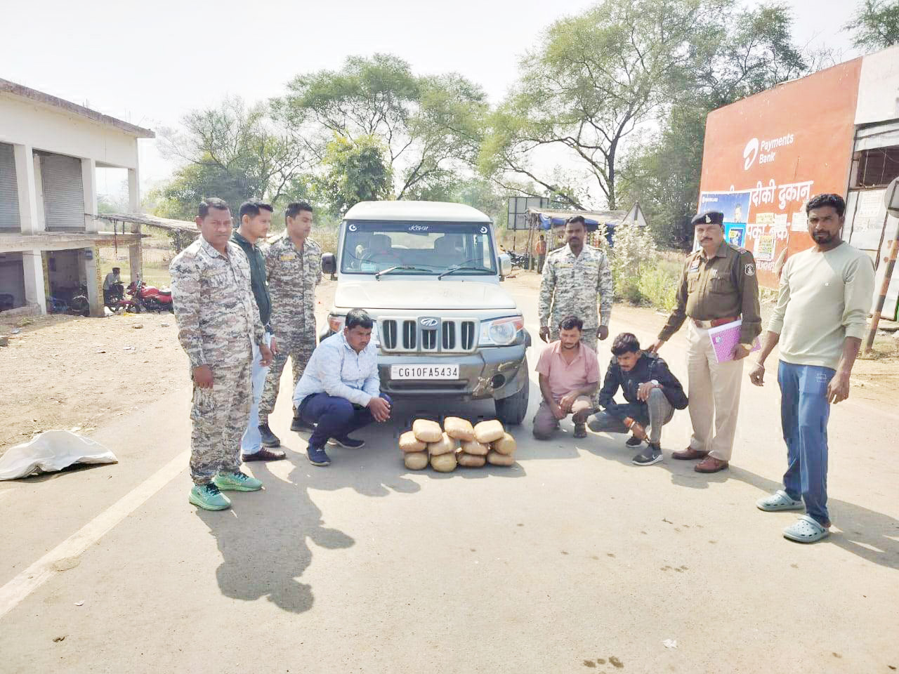 साढ़े 5 लाख का गांजा जब्त, 2 महासमुंद और 2 महाराष्ट्र के आरोपी गिरफ्तार