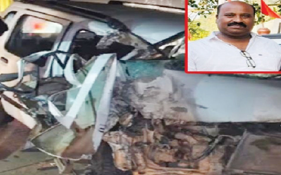 हाइवा ने कार को ठोका, भाजपा नेता की मौत