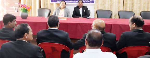 नेशनल लोक अदालत पर न्यायिक अधिकारियों व अधिवक्ताओं की समन्वय बैठक