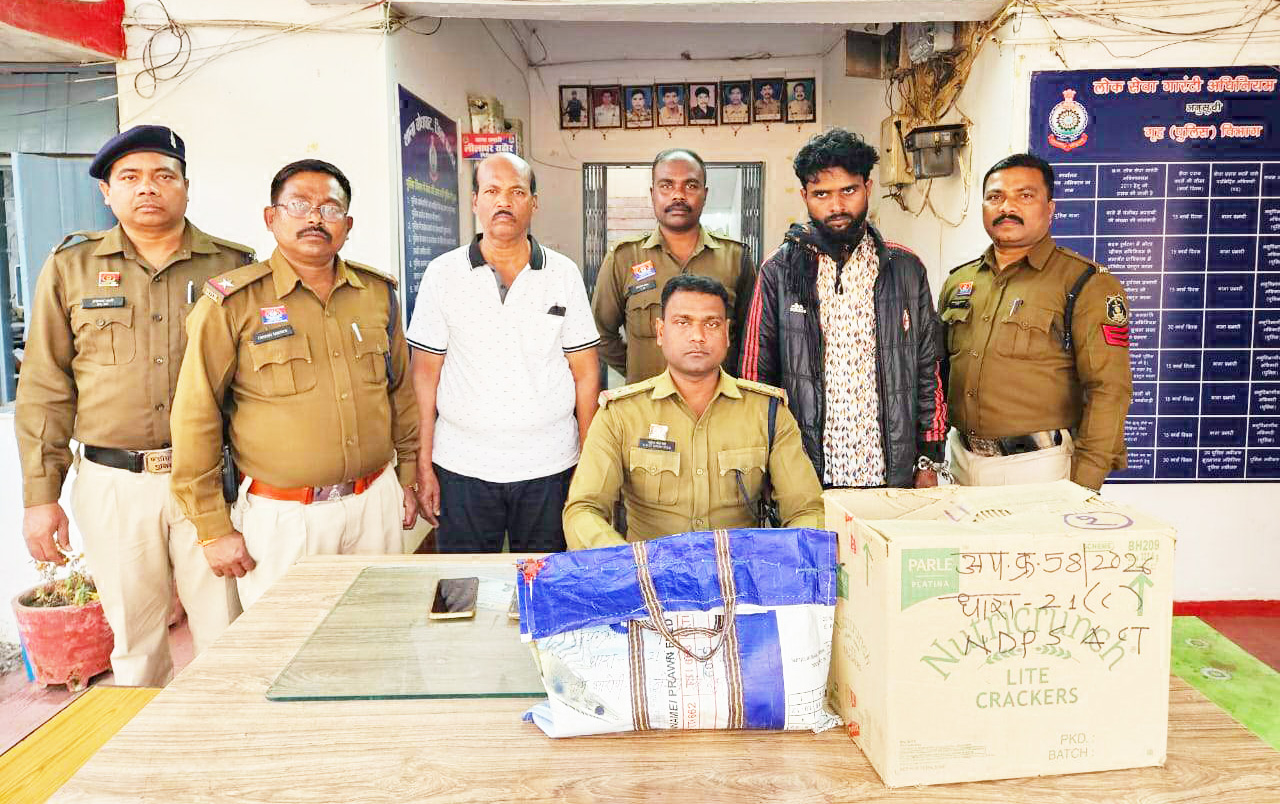 14 लाख की नशीली दवा जब्त, दो आरोपी गिरफ्तार