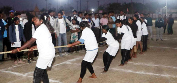 जिला स्तरीय सरगुजा ओलंपिक, 2 हजार से अधिक खिलाडिय़ों ने दिखाया दमखम