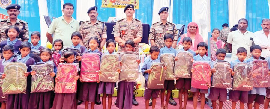 सीआरपीएफ 188वीं बटालियन ने पालेम में किया सिविक एक्शन प्रोग्राम