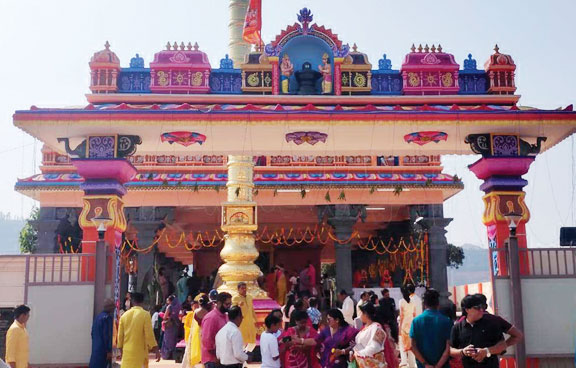 खदानों के बीच आस्था का शिखर, किरंदुल कैलाश नगर शिव मंदिर में महाशिवरात्रि पर उमड़े भक्त