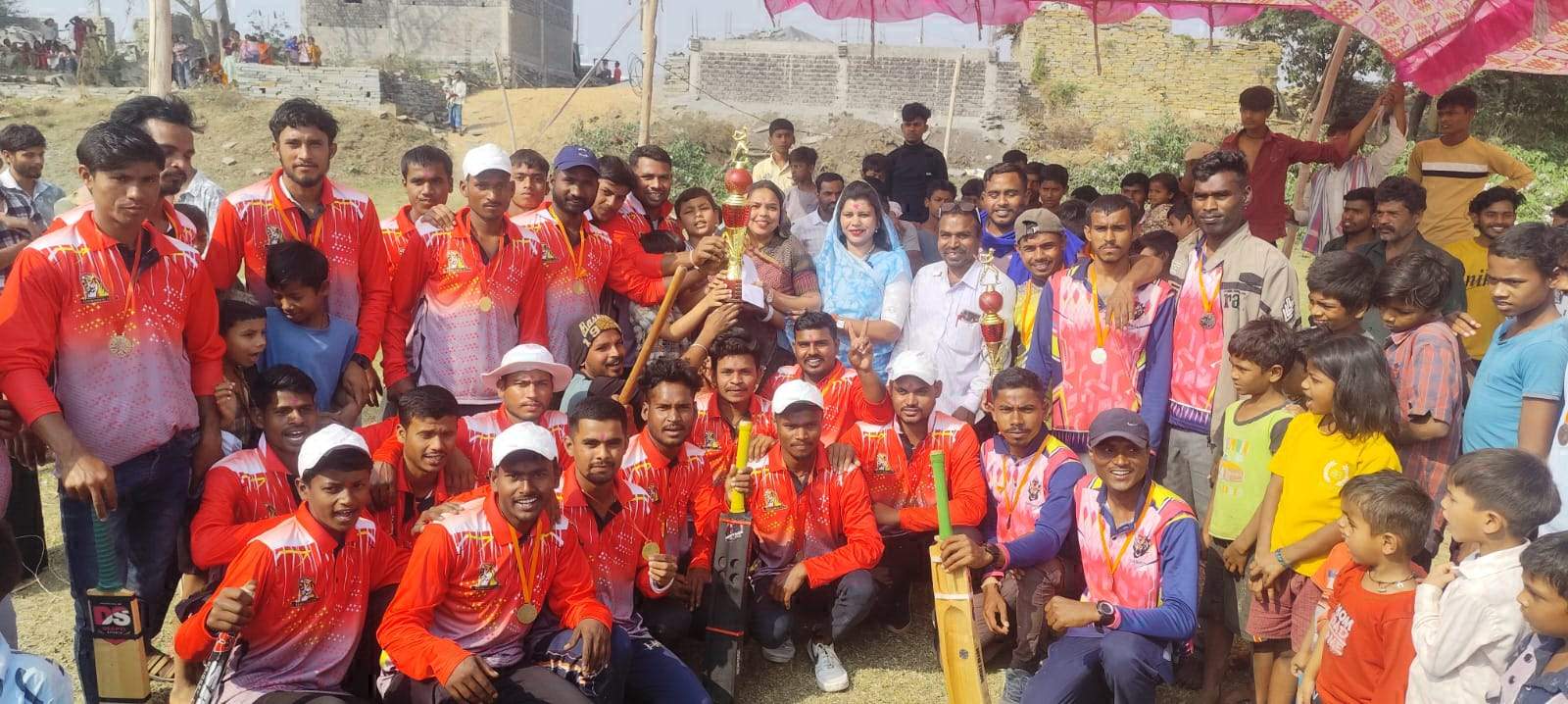 8 दिनी क्रिकेट स्पर्धा में  नांदगांव ब्लास्टर विजेता 