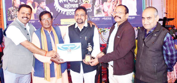 मैनपाट महोत्सव में सरस कवि-सम्मेलन