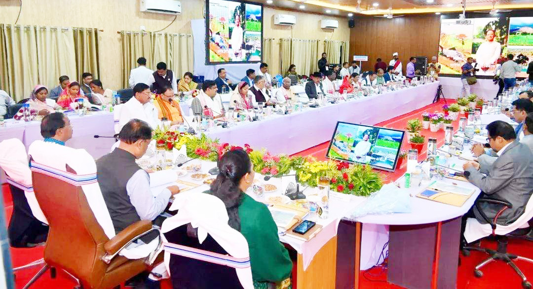 जल जीवन मिशन के कार्य पुन: शुरू करने की मांग, अधूरे विद्युतीकरण कार्य पूर्ण करने पर जोर