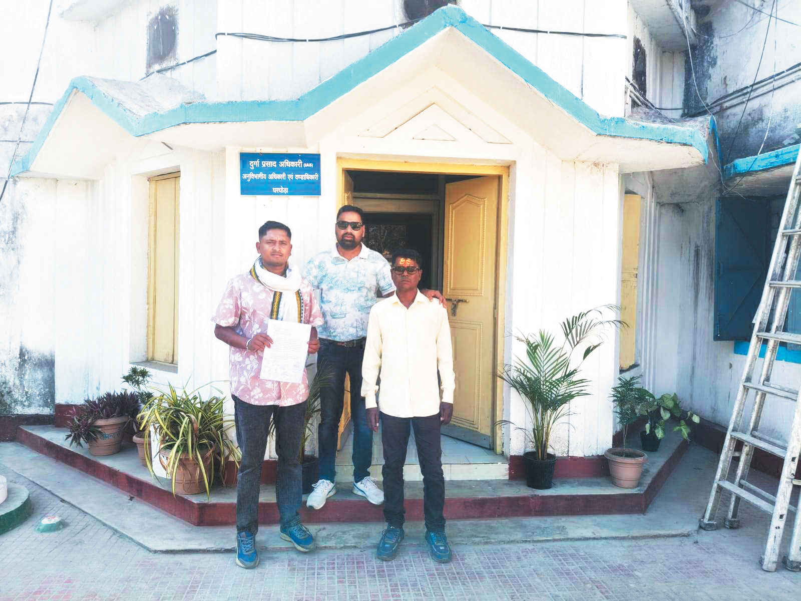 12 दिनों में सडक़ निर्माण शुरू नहीं हुआ तो आंदोलन