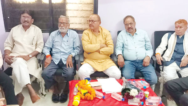 प्रांतीय बैठक में डीए को लेकर कोर्ट जाने का फैसला किया पेंशनरों ने