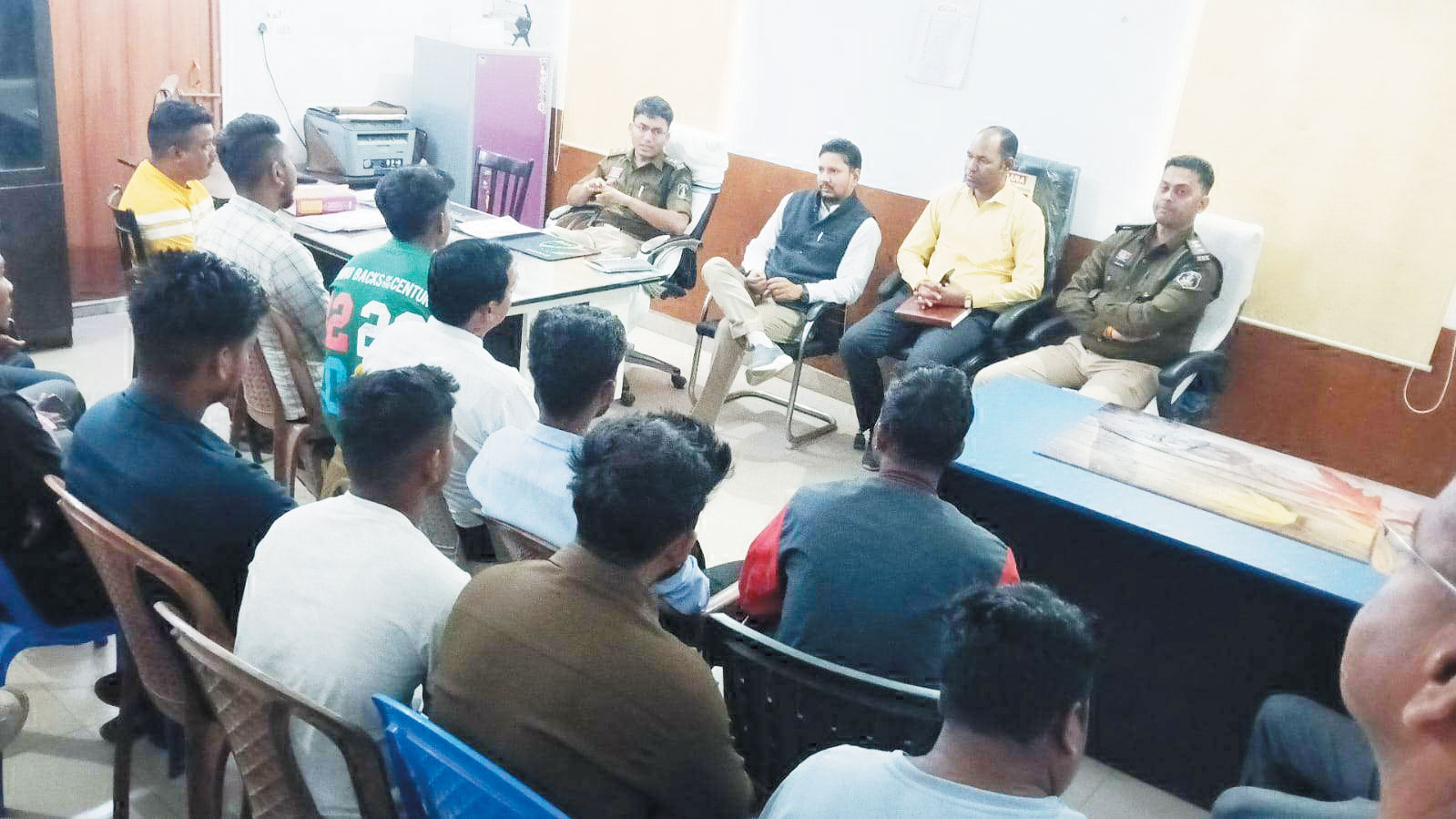 बोर्ड परीक्षा के मद्देनजर डीजे संचालकों व होटल-मैरिज गार्डन प्रबंधकों की बैठक