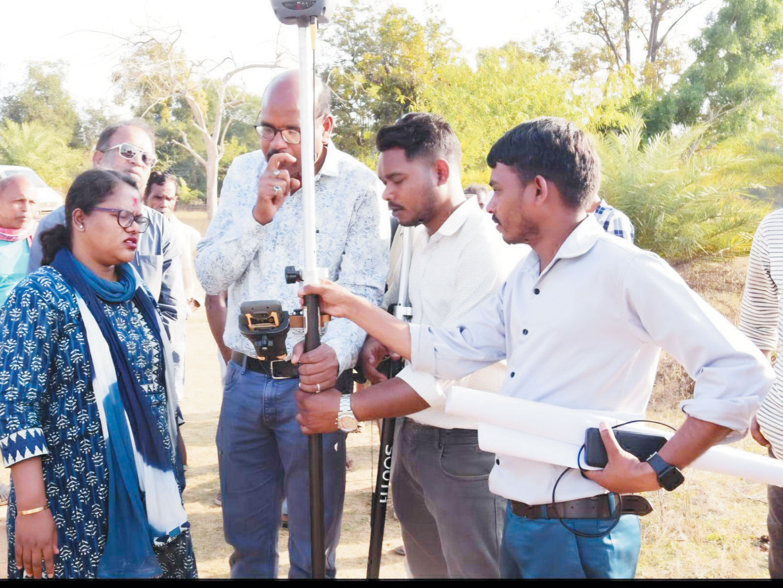 ग्राम ठोटी मडानार से जिले में राजस्व सर्वेक्षण कार्य शुरू