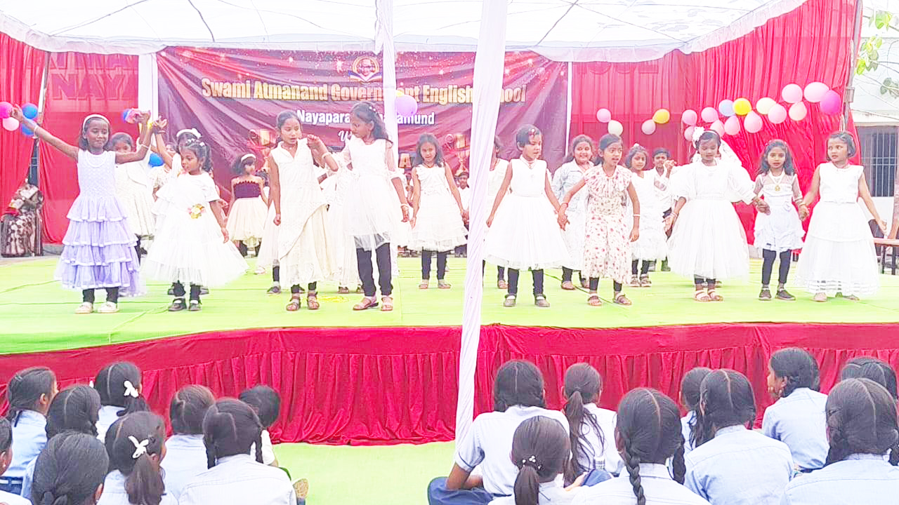 आत्मानंद अंग्रेजी स्कूल में वार्षिकोत्सव, मोहा मन