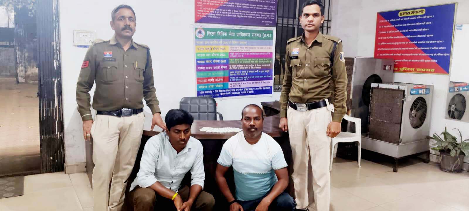 दो जुआरी गिरफ्तार, नगदी जब्त