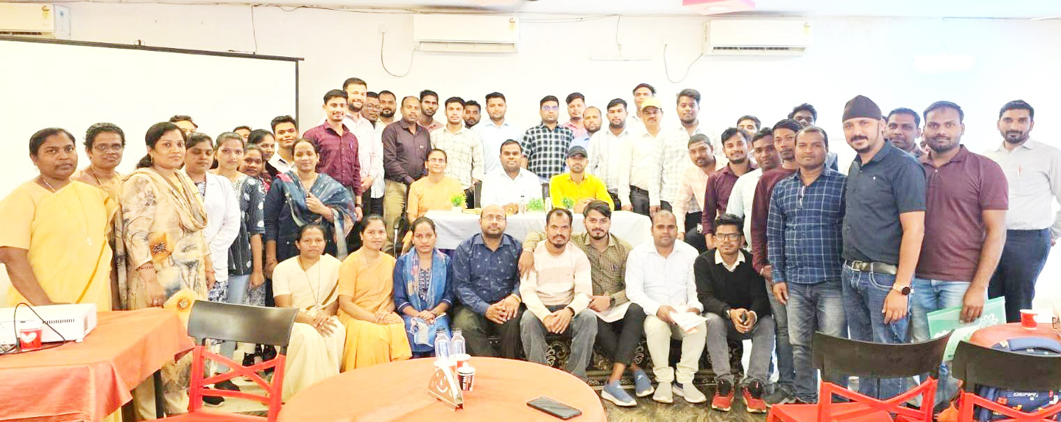 निजी अस्पतालों-नर्सिंग होम के डाटा एंट्री ऑपरेटरों का प्रशिक्षण