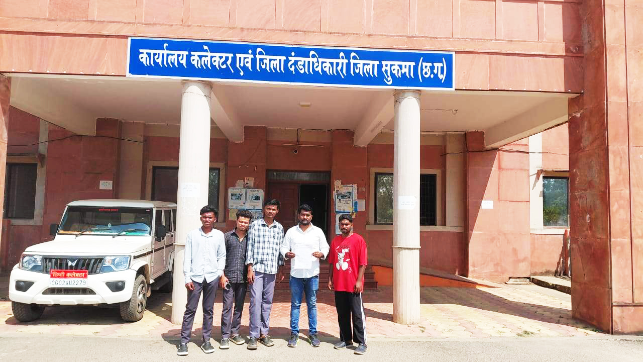  बाला टिकरा पोटाकेबिन में 2 छात्राएं झुलसीं