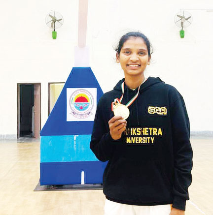 सरगुजा की बेटी दीपशिखा एक्का का एनएफआर गुवाहाटी रेलवे में चयन