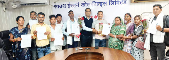 आमगांव खदान परियोजना: चार भू-स्वामियों को मिला नियोजन पत्र