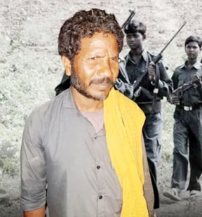 नक्सल नेता समेत 2 नक्सलियों ने किया समर्पण