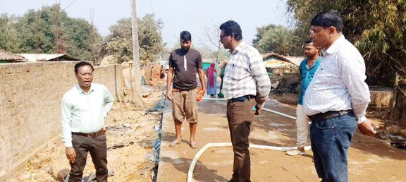 सीसी सडक़ निर्माण के निरीक्षण में अनियमितताएं मिली