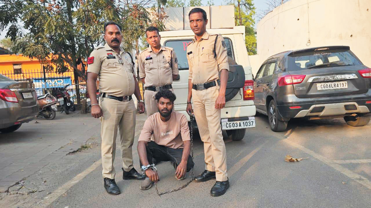 फरार आरोपी गिरफ्तार