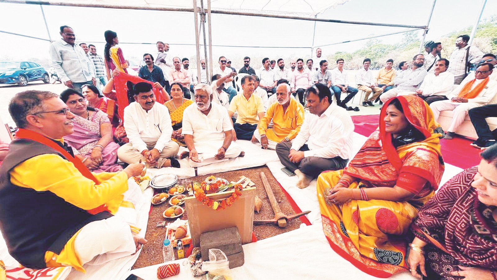 स्वदेशी मेला की तैयारी शुरू, पूर्व विधानसभा अध्यक्ष पांडेय ने किया भूमिपूजन