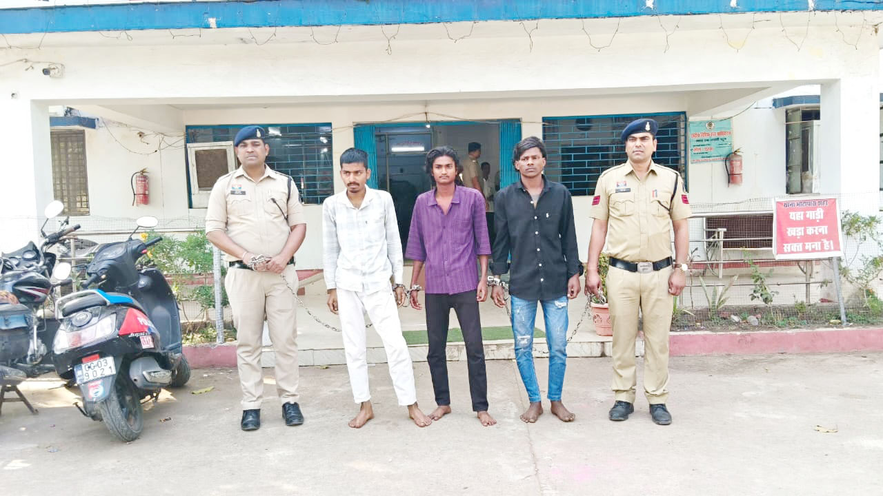 आपसी विवाद पर चाकूबाजी, हत्या, चार आरोपी गिरफ्तार