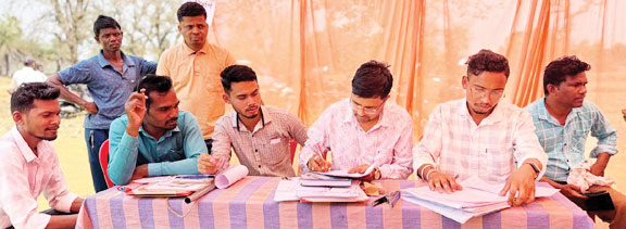  पंडेवार शिविर  में 83 आवेदनों का निदान