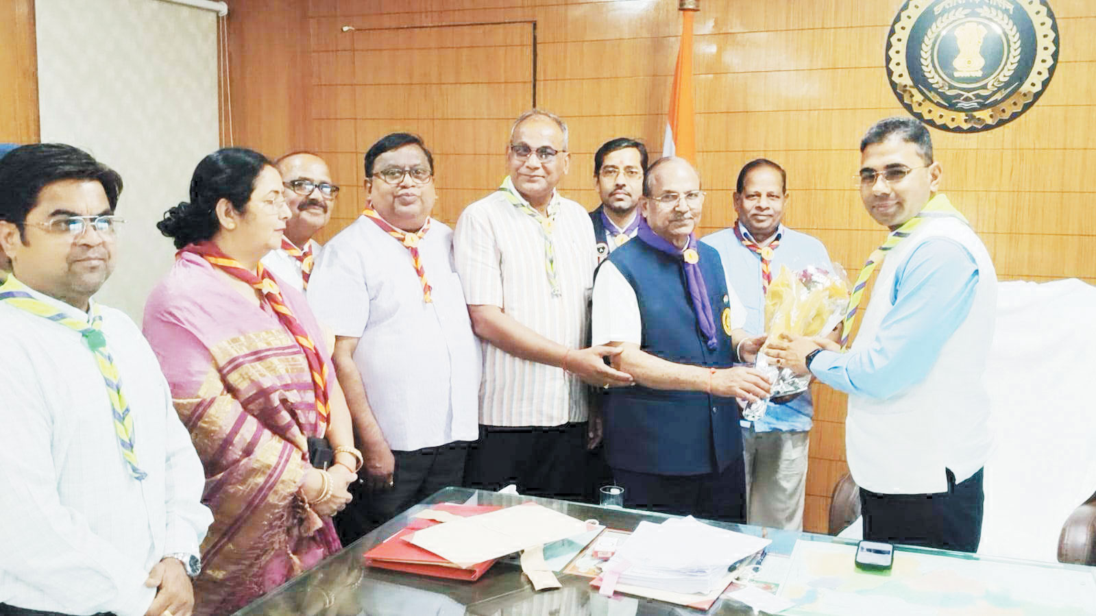 भारत स्काउट गाइड के पदाधिकारियों ने कलेक्टर से की मुलाकात