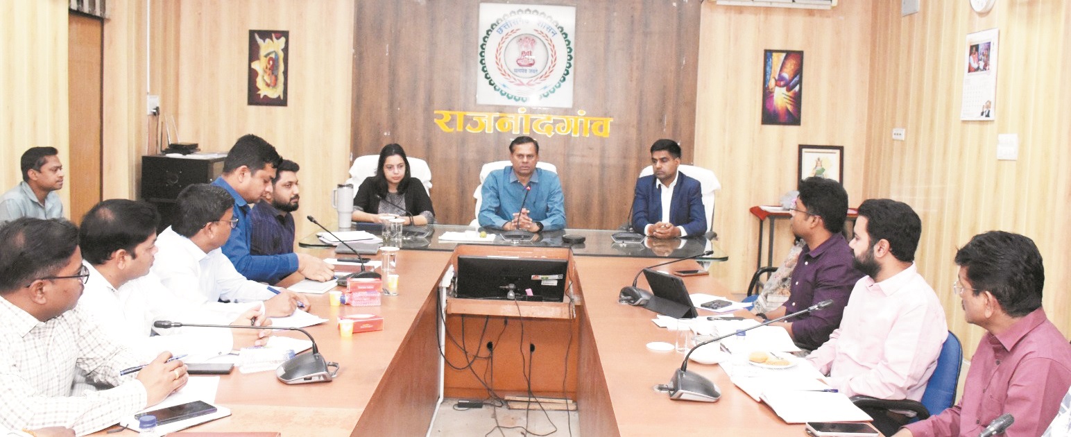 प्रशिक्षण लेकर जिम्मेदारी से करें जनगणना कार्य-कमिश्नर 