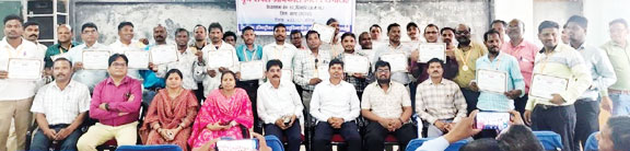 बीएलओ और सुपरवाइजर सम्मानित