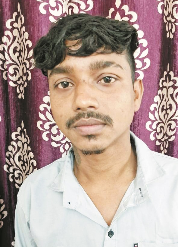 सार्वजनिक स्थान पर लहराया चाकू, 2 साल की सजा