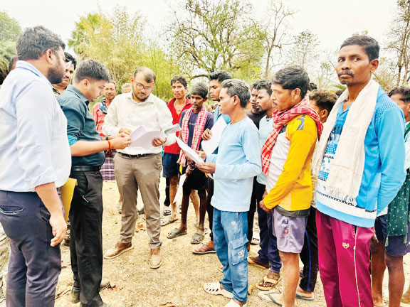 जहां कभी गूंजती थी गोलियों की आवाज, अब विकास की दस्तक