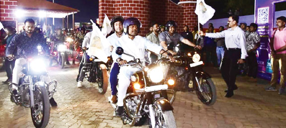 बस्तर हेरिटेज मैराथन का  प्री-इवेंट, बाइक रैली, वन मंत्री समेत अफसर हुए शामिल