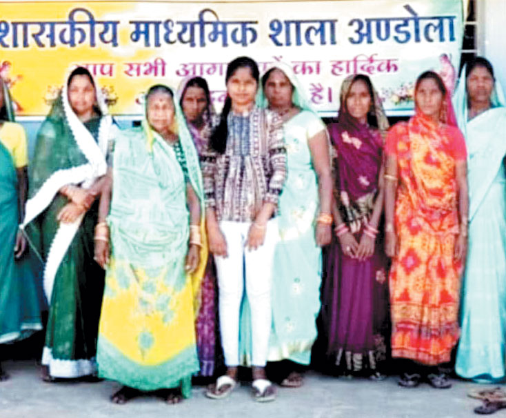 दहिदा संकुल में उल्लास साक्षरता परीक्षा